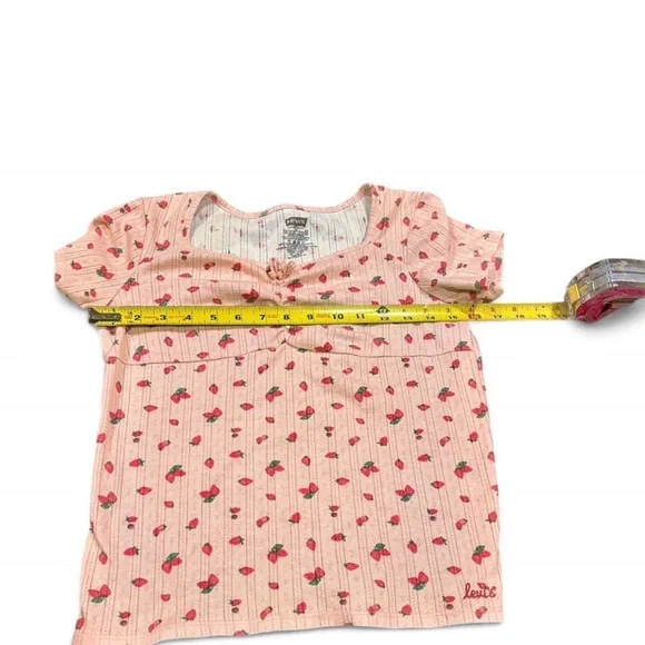Pink Strawberry Levi's Top - Picture 5 of 6